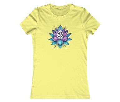 Camiseta amarilla con diseño de loto y símbolo Om