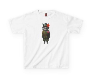Camiseta de gato con uniforme militar