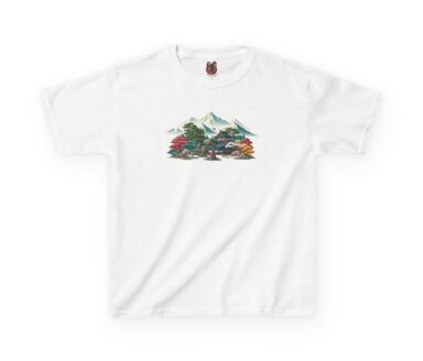 Camiseta blanca con estampado de montaña