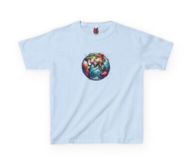 Camiseta azul claro con diseño de la Tierra